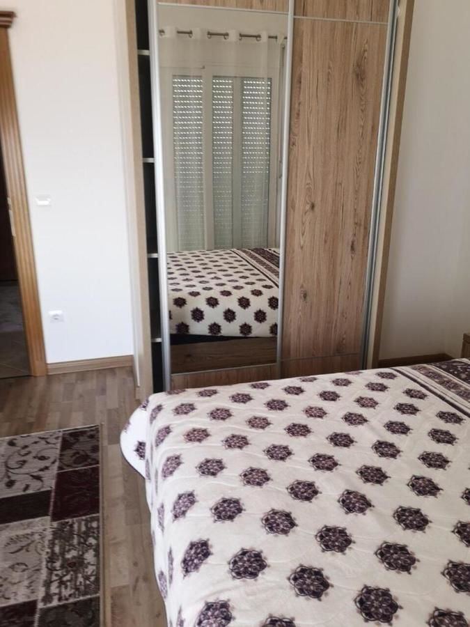 Проживание в семье Villa Senco Добра-Вода-27