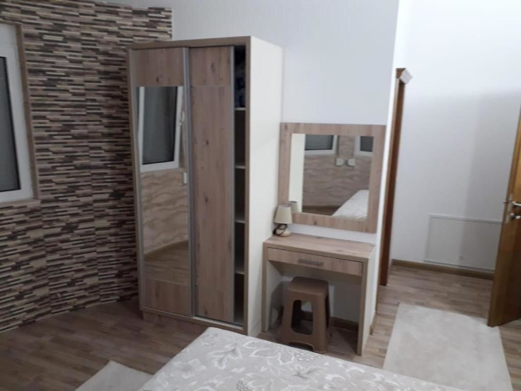 Проживание в семье Villa Senco Добра-Вода-45