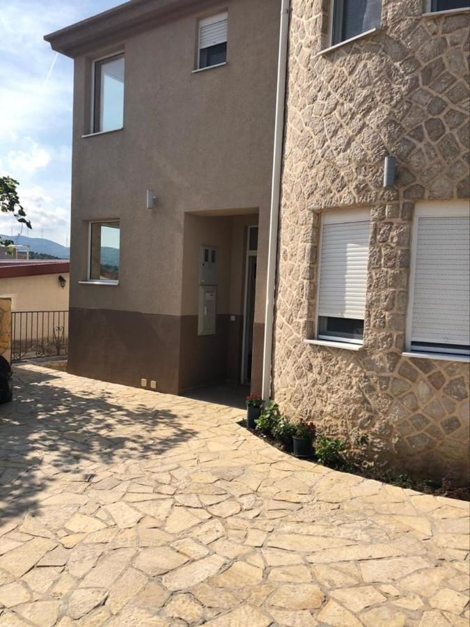 Проживание в семье Villa Senco Добра-Вода-10