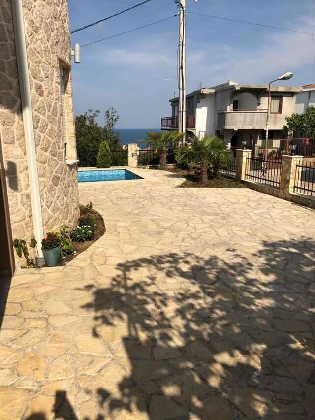 Проживание в семье Villa Senco Добра-Вода-14