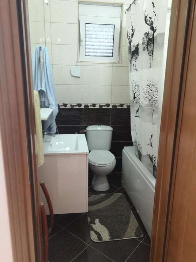 Проживание в семье Villa Senco Добра-Вода-25