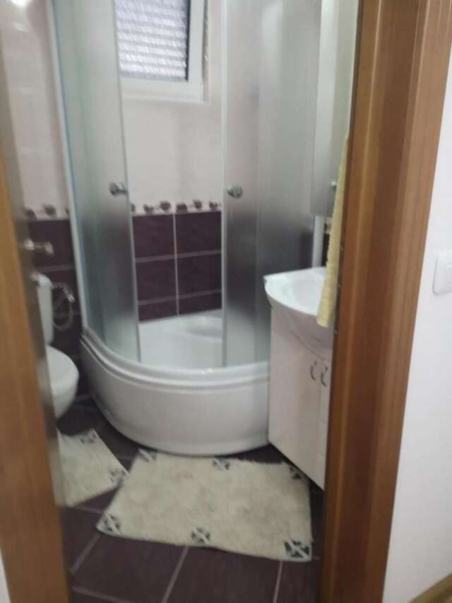 Проживание в семье Villa Senco Добра-Вода-33