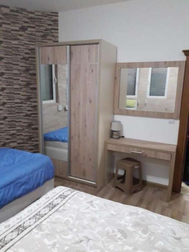 Проживание в семье Villa Senco Добра-Вода-35