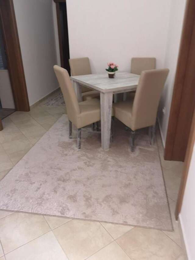 Проживание в семье Villa Senco Добра-Вода-36