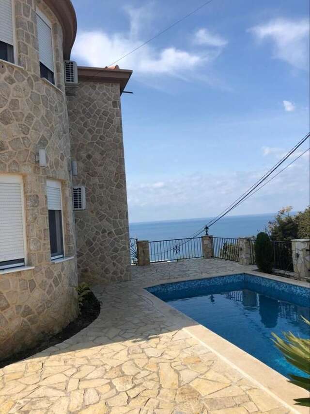 Проживание в семье Villa Senco Добра-Вода-39